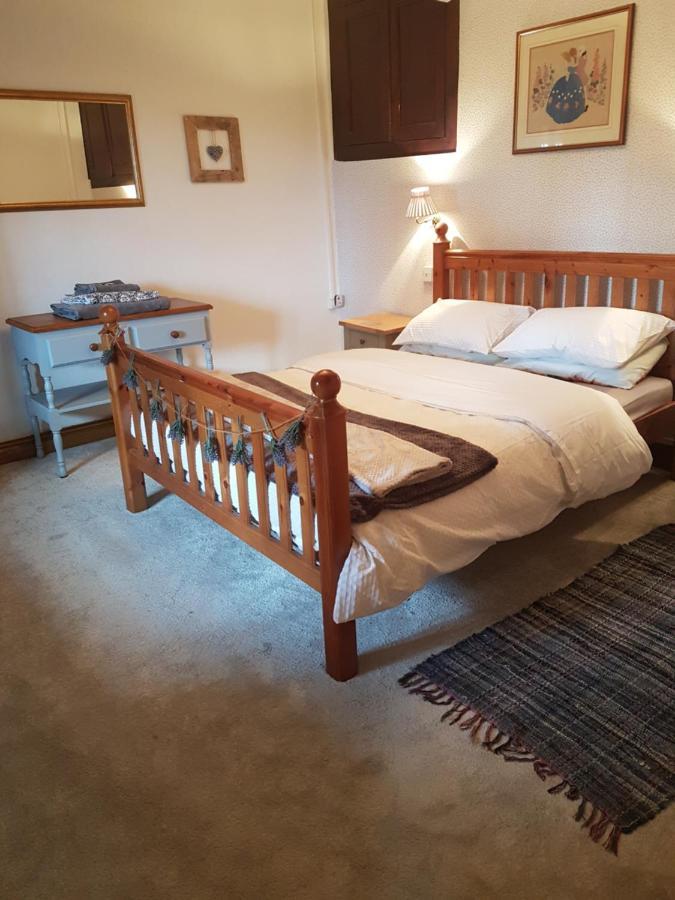 Bed and Breakfast Cudoille Armous-et-Cau Exterior foto