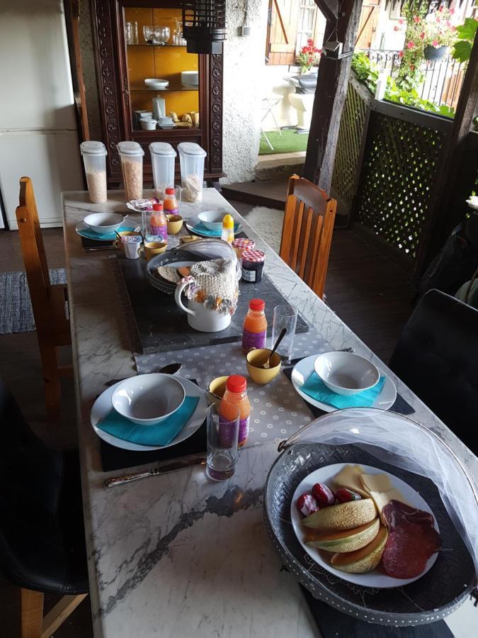 Bed and Breakfast Cudoille Armous-et-Cau Exterior foto